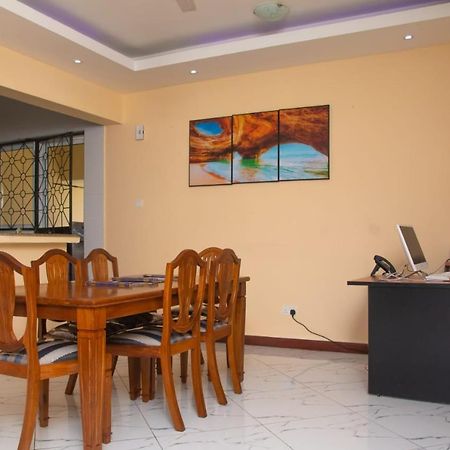 Lux Suites Nyali Luxury Apartments มอมบาซา ภายนอก รูปภาพ