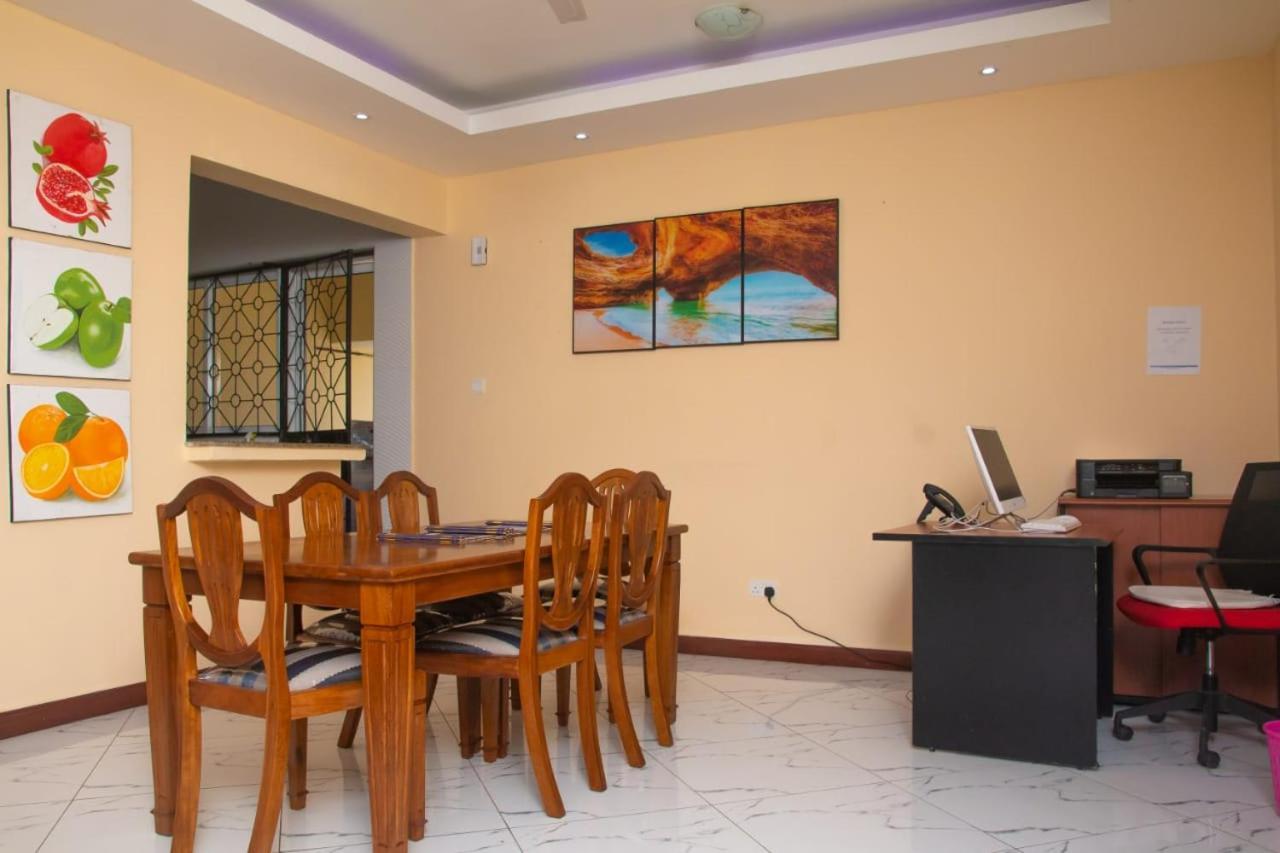Lux Suites Nyali Luxury Apartments มอมบาซา ภายนอก รูปภาพ